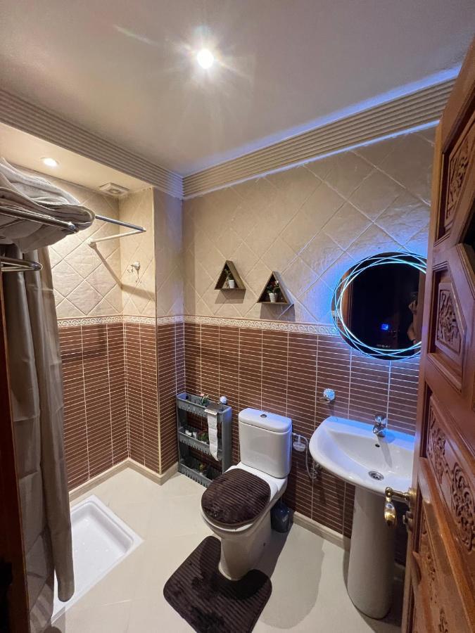 Appartement Superbe Avec Parking Gratuit